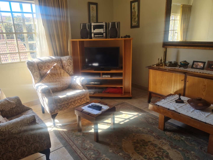 1 Bedroom Property for Sale in Zwartkop Gauteng