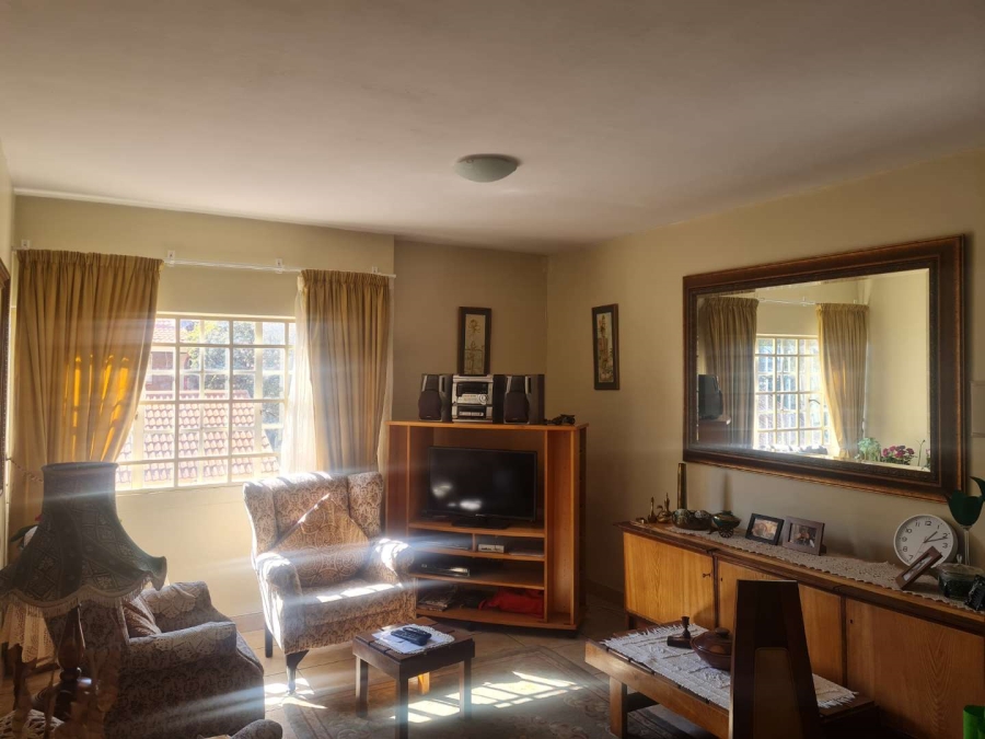 1 Bedroom Property for Sale in Zwartkop Gauteng