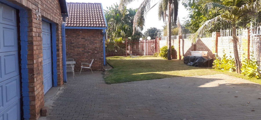 4 Bedroom Property for Sale in The Orchards Gauteng