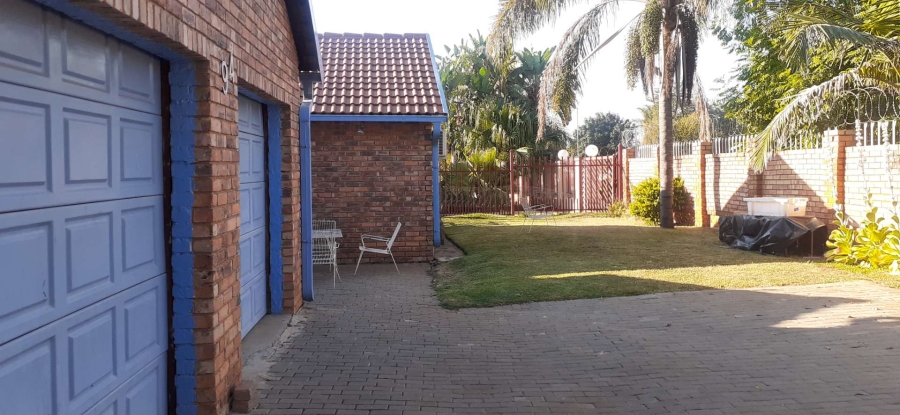 4 Bedroom Property for Sale in The Orchards Gauteng