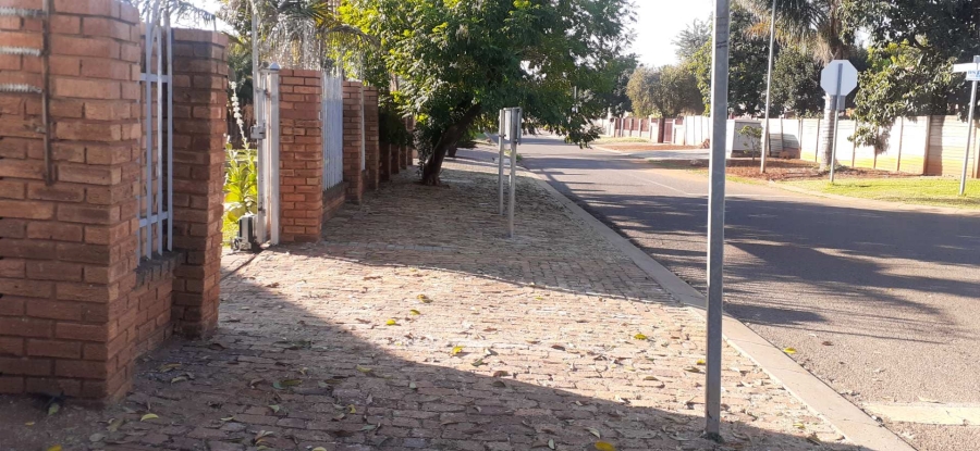 4 Bedroom Property for Sale in The Orchards Gauteng