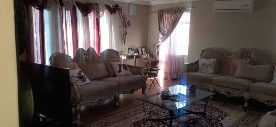 4 Bedroom Property for Sale in The Orchards Gauteng