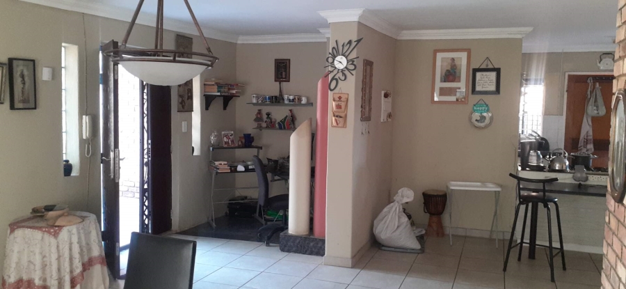 4 Bedroom Property for Sale in The Orchards Gauteng