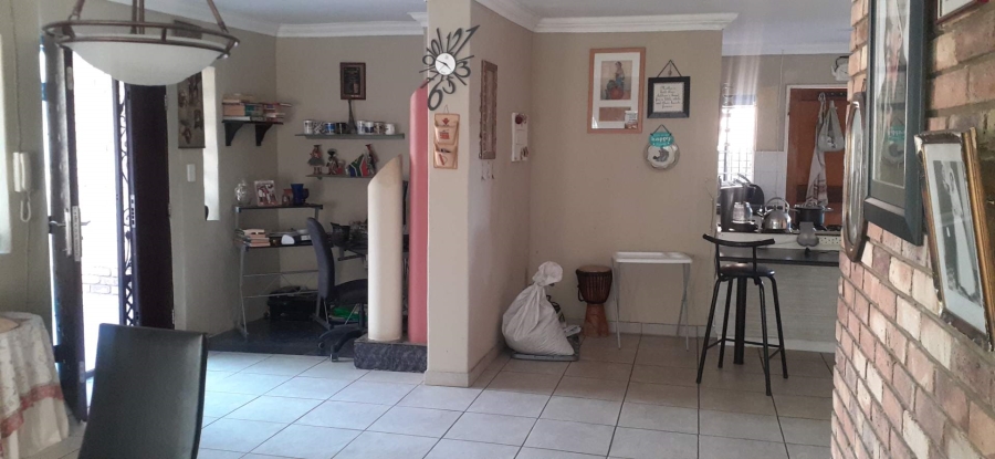 4 Bedroom Property for Sale in The Orchards Gauteng