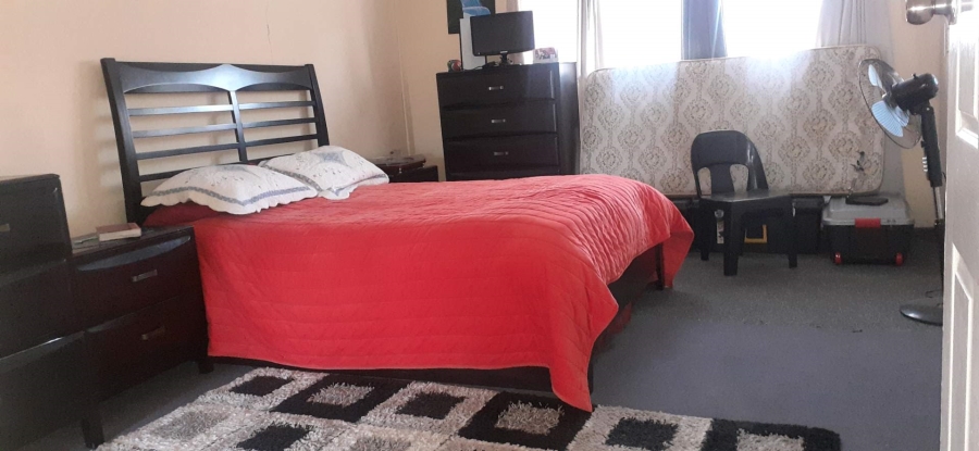 4 Bedroom Property for Sale in The Orchards Gauteng