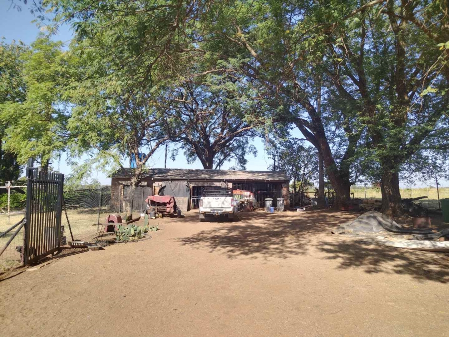 3 Bedroom Property for Sale in Vasfontein Gauteng