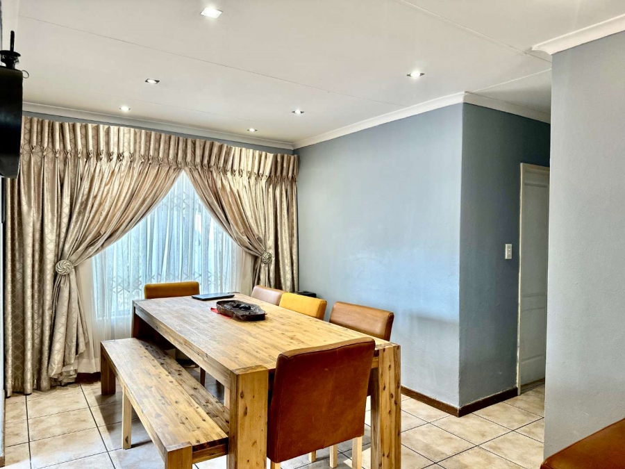 3 Bedroom Property for Sale in Cosmo City Gauteng