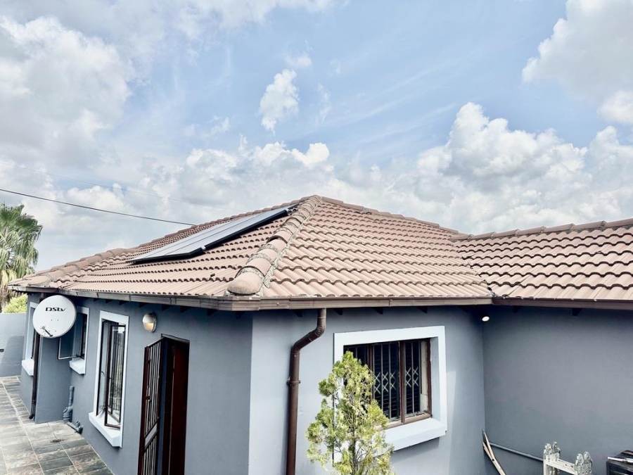 3 Bedroom Property for Sale in Cosmo City Gauteng