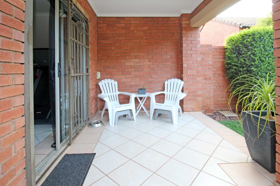 2 Bedroom Property for Sale in Moreleta Park Gauteng