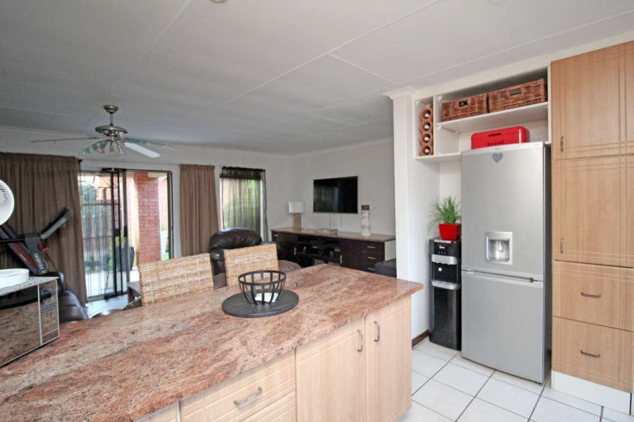 2 Bedroom Property for Sale in Moreleta Park Gauteng