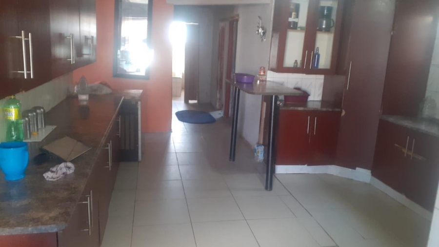 3 Bedroom Property for Sale in Windmill Park Gauteng