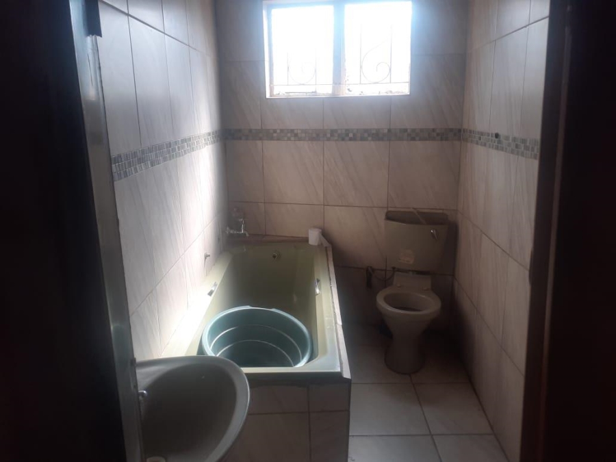 3 Bedroom Property for Sale in Windmill Park Gauteng