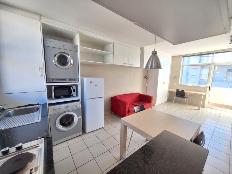 1 Bedroom Property for Sale in Hatfield Gauteng