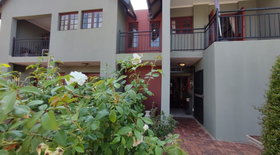 4 Bedroom Property for Sale in Eldo Village Estate Gauteng