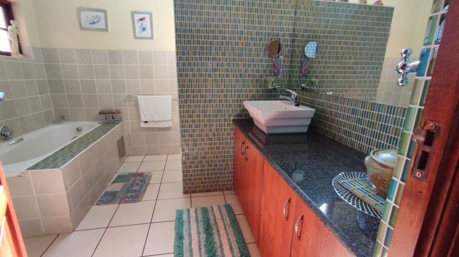 4 Bedroom Property for Sale in Eldo Village Estate Gauteng