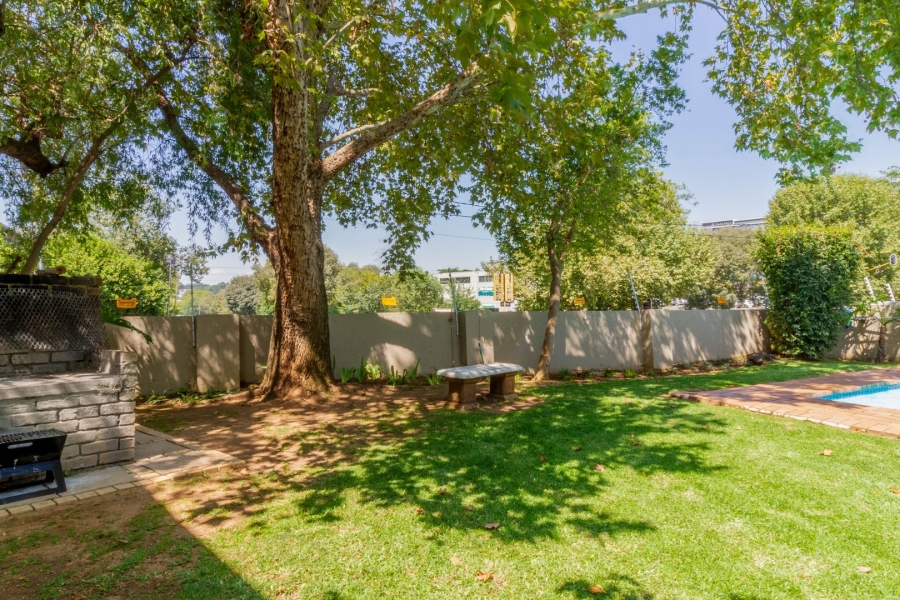1 Bedroom Property for Sale in Atholl Gauteng