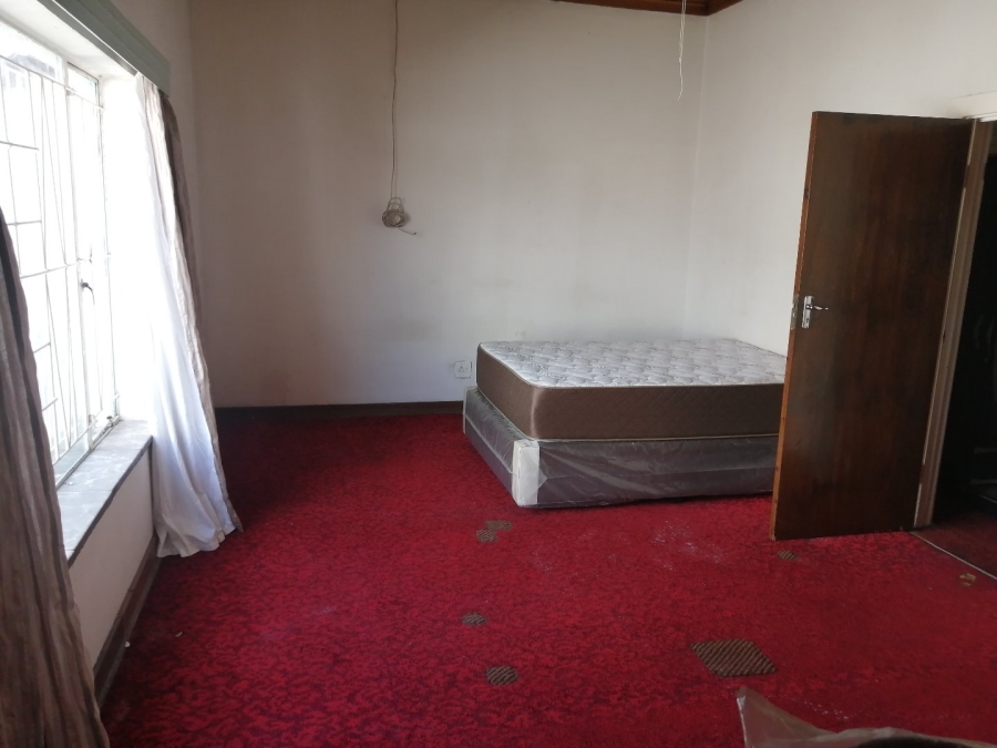 4 Bedroom Property for Sale in Geduld Gauteng