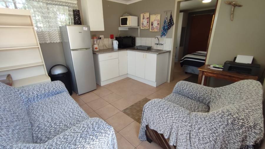 7 Bedroom Property for Sale in The Reeds Gauteng