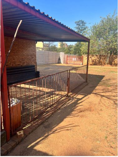 4 Bedroom Property for Sale in Van Riebeeck Park Gauteng