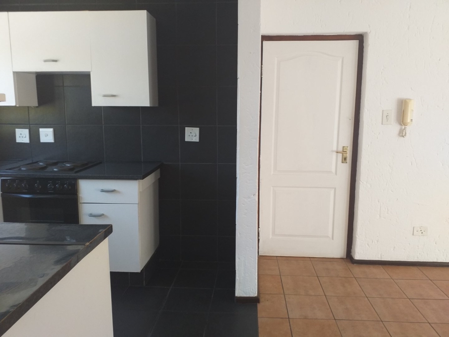 2 Bedroom Property for Sale in Bryanston Gauteng