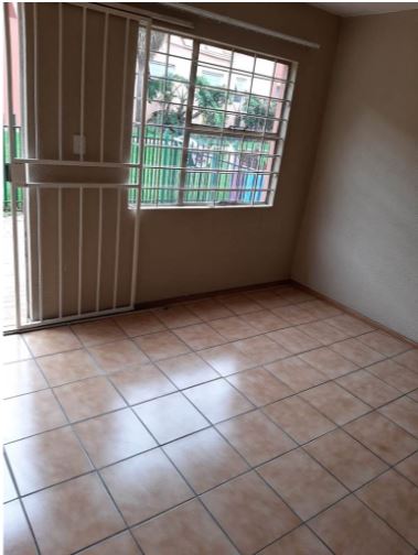 1 Bedroom Property for Sale in Castleview Gauteng