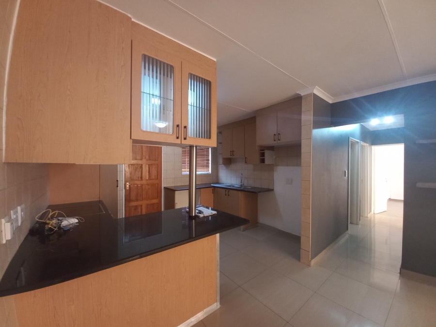 3 Bedroom Property for Sale in Kosmosdal Gauteng