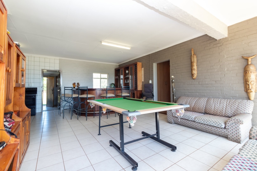 5 Bedroom Property for Sale in Doornkraal Gauteng