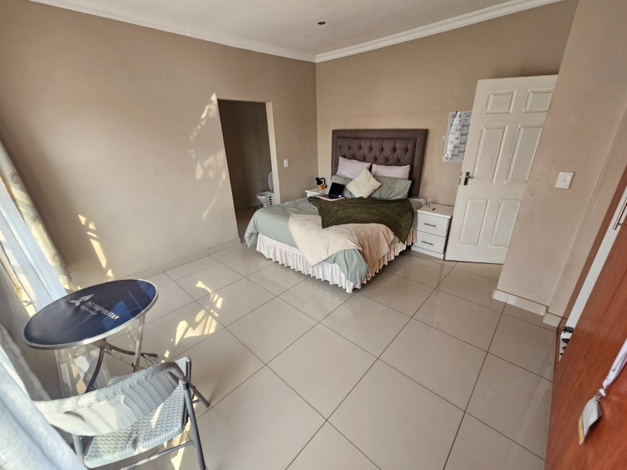 To Let 3 Bedroom Property for Rent in Silver Stone Country Estate Gauteng