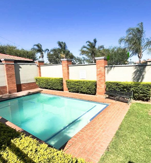 2 Bedroom Property for Sale in Bedfordview Gauteng