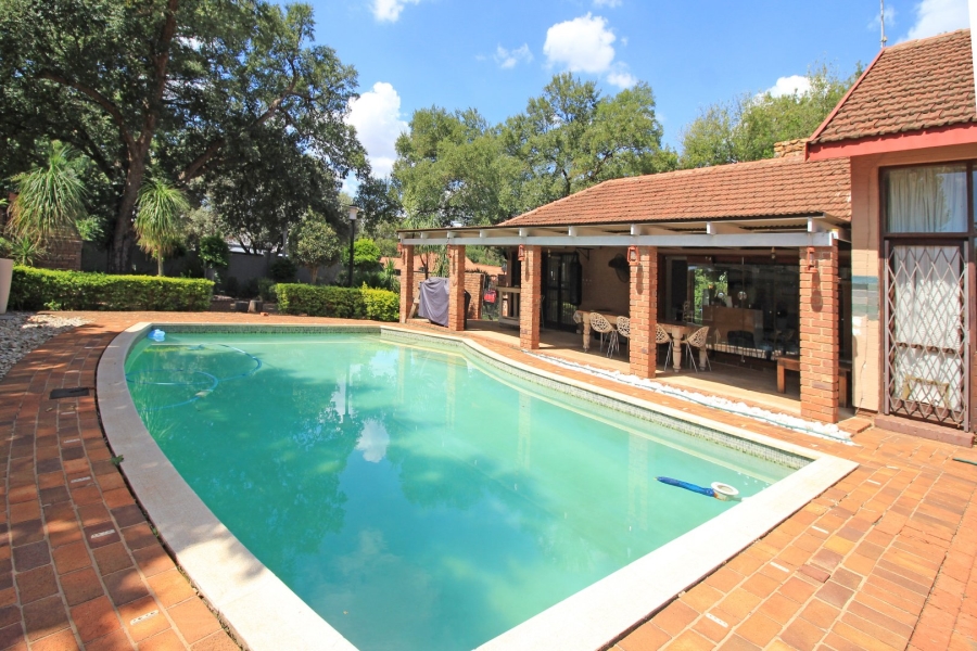 3 Bedroom Property for Sale in Clubview Gauteng