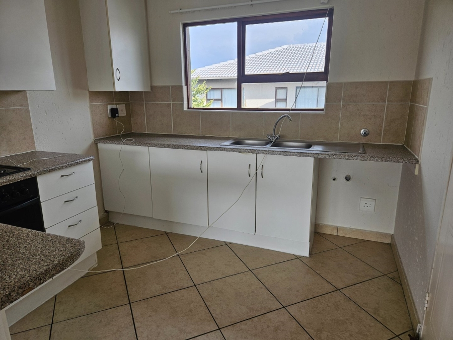 2 Bedroom Property for Sale in Eveleigh Gauteng