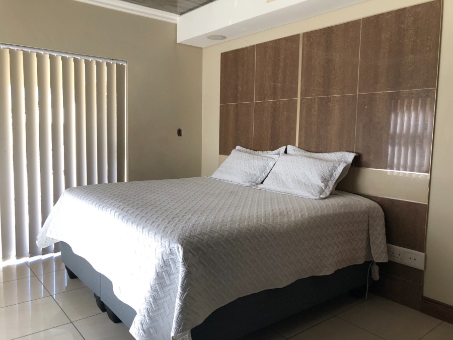 4 Bedroom Property for Sale in Fleurdal Gauteng