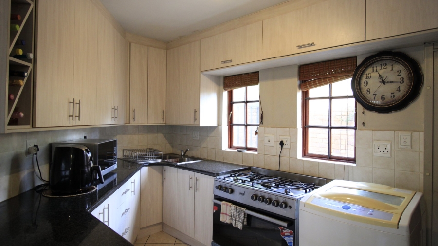 3 Bedroom Property for Sale in Die Wilgers Gauteng