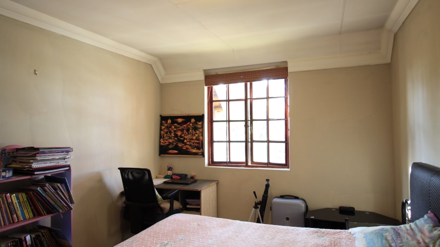 3 Bedroom Property for Sale in Die Wilgers Gauteng