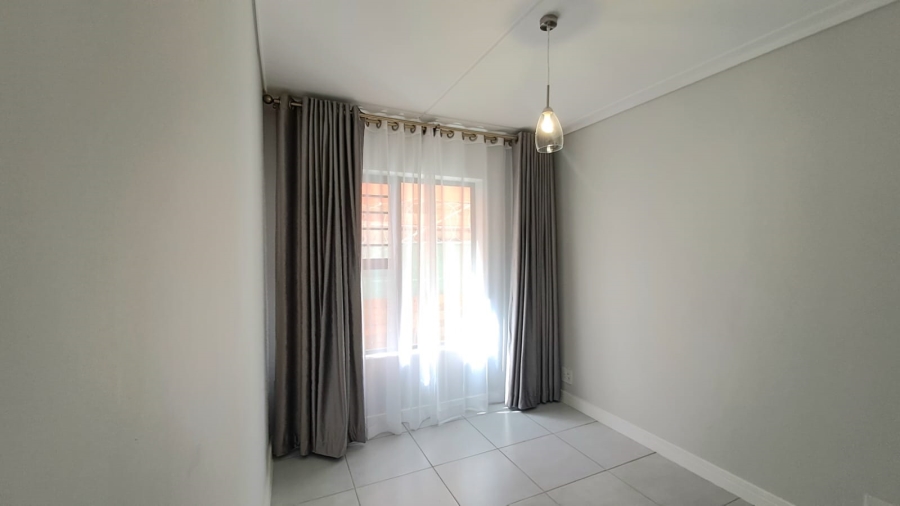 To Let 3 Bedroom Property for Rent in Mooikloof Glen Gauteng