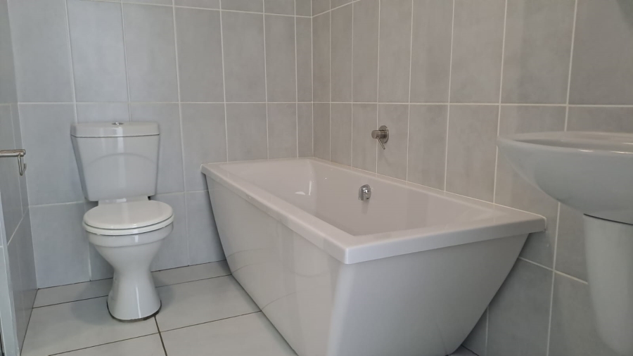 To Let 3 Bedroom Property for Rent in Mooikloof Glen Gauteng