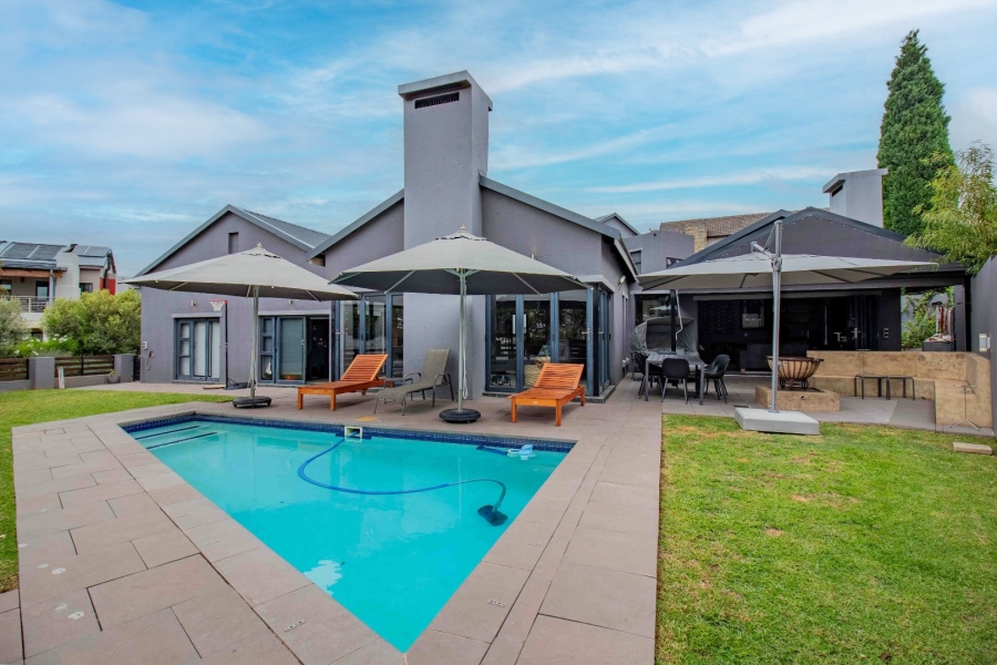 4 Bedroom Property for Sale in Copperleaf Estate Gauteng