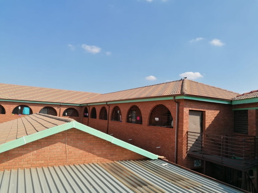  Bedroom Property for Sale in Lenasia Ext 13 Gauteng