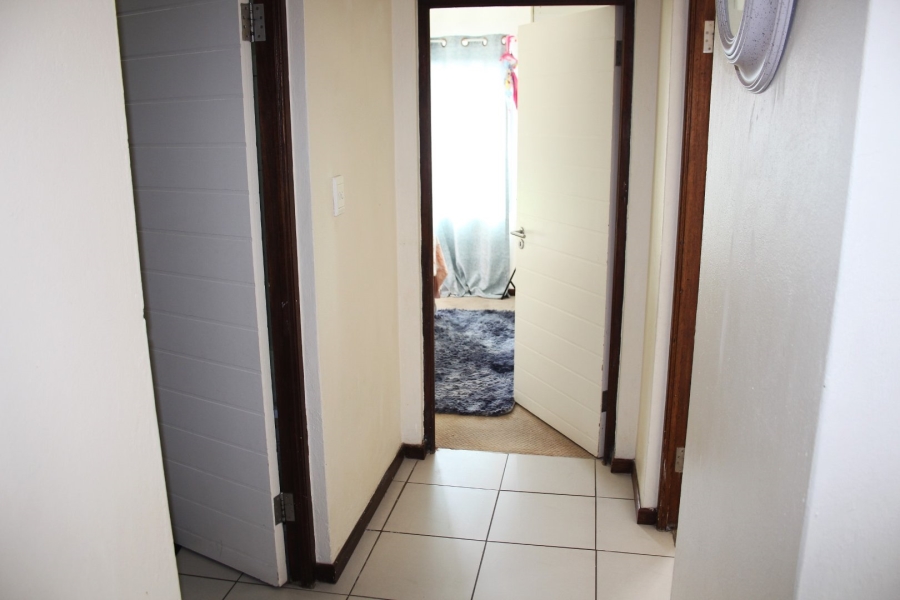 2 Bedroom Property for Sale in Roodepoort West Gauteng