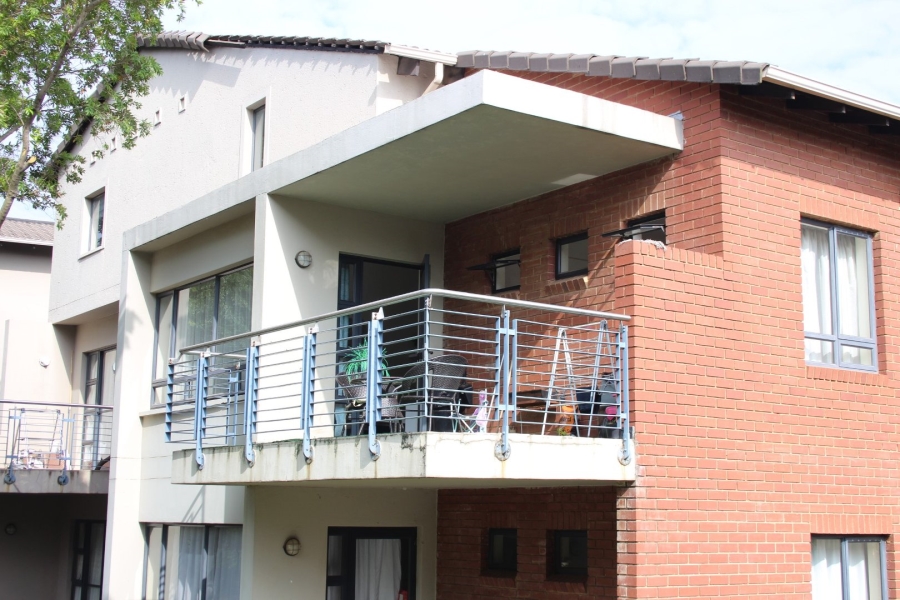 2 Bedroom Property for Sale in Roodepoort West Gauteng