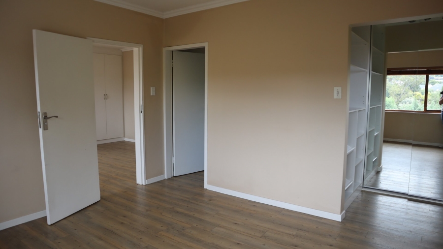 1 Bedroom Property for Sale in Atholl Gardens Gauteng