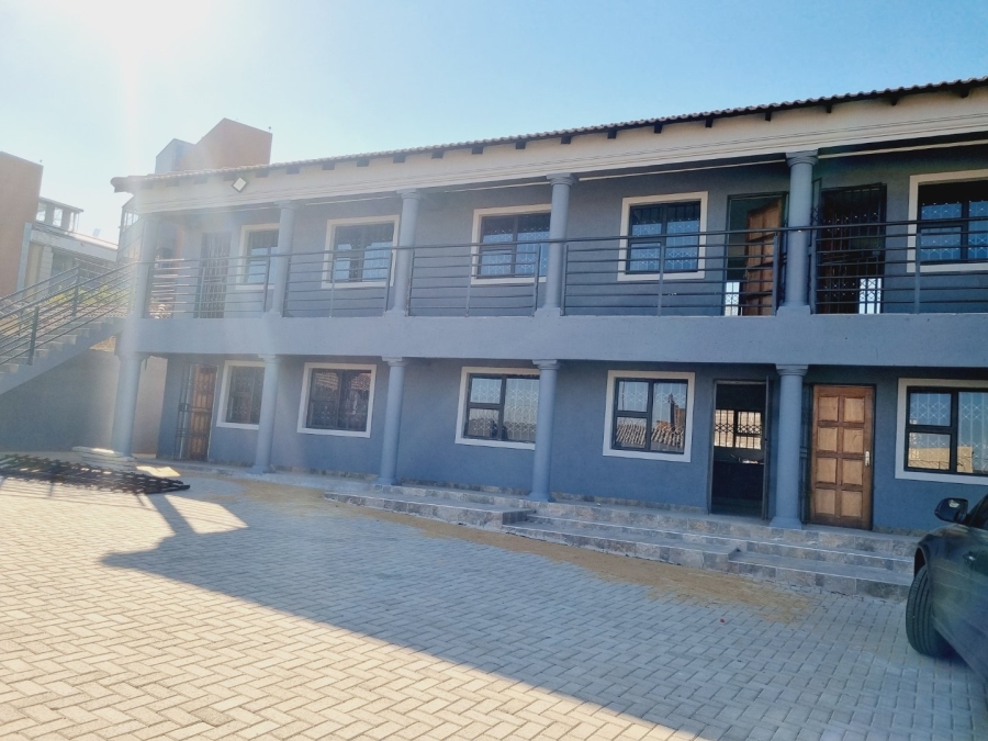 To Let 1 Bedroom Property for Rent in Vosloorus Ext 14 Gauteng