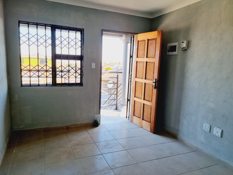 To Let 1 Bedroom Property for Rent in Vosloorus Ext 14 Gauteng