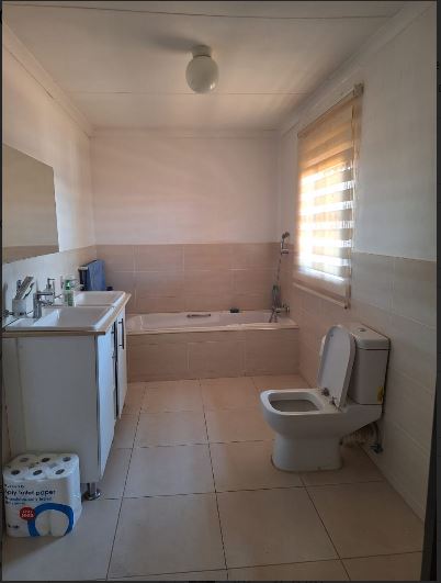 4 Bedroom Property for Sale in Soshanguve BB Gauteng