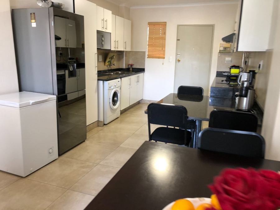 2 Bedroom Property for Sale in Zwartkop Gauteng