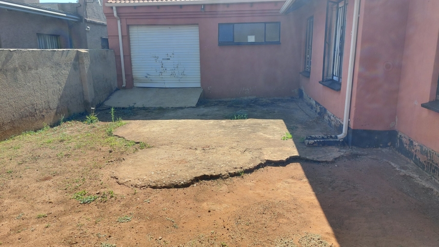 2 Bedroom Property for Sale in Vosloorus Ext 14 Gauteng