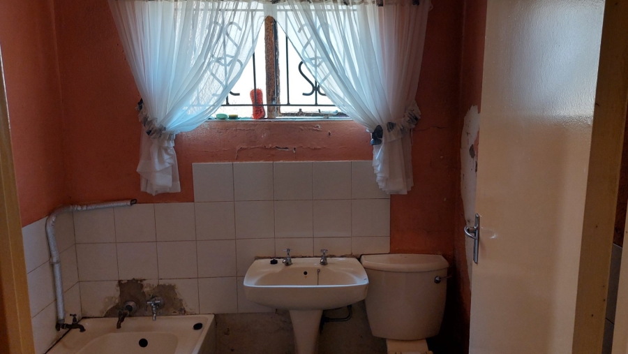 2 Bedroom Property for Sale in Vosloorus Ext 14 Gauteng