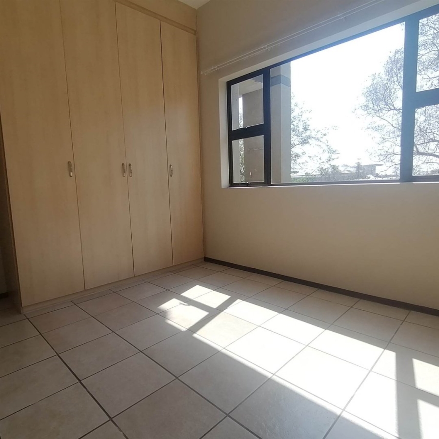 2 Bedroom Property for Sale in Pineslopes Gauteng