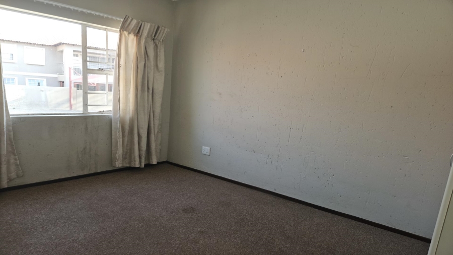 To Let 2 Bedroom Property for Rent in Rynfield A H Gauteng