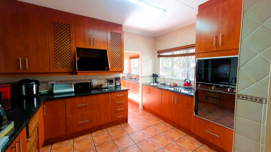 4 Bedroom Property for Sale in Elardus Park Gauteng